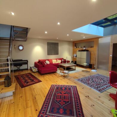 Appartement 7 pièces 444272 €