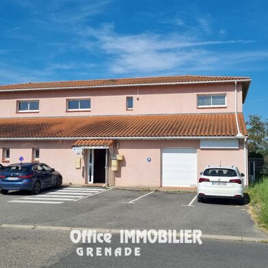 Bureau 2 pièces 485 €