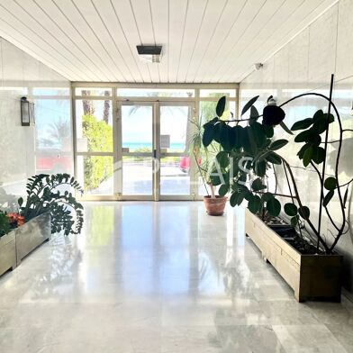 Appartement 1 pièces 298000 €