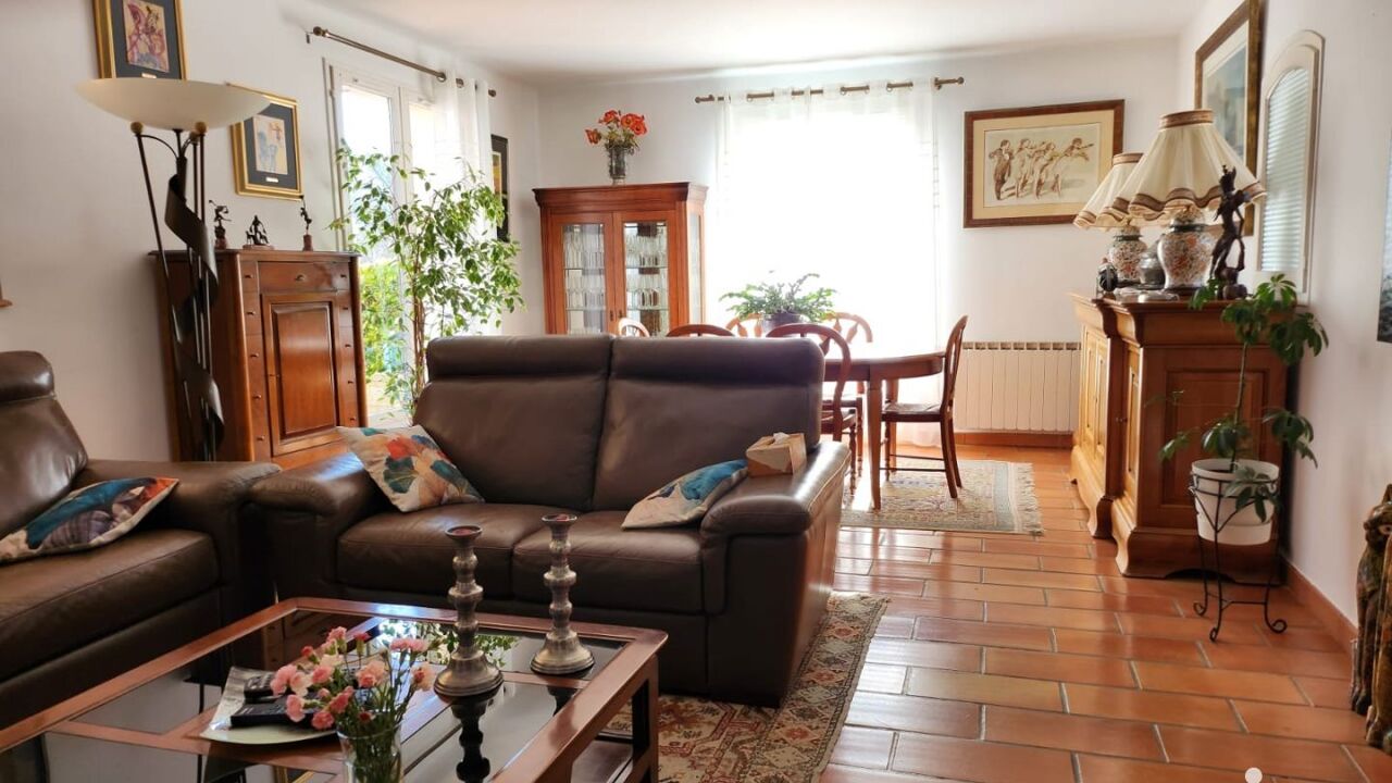 appartement 5 pièces 130 m2 à vendre à Gréoux-les-Bains (04800)