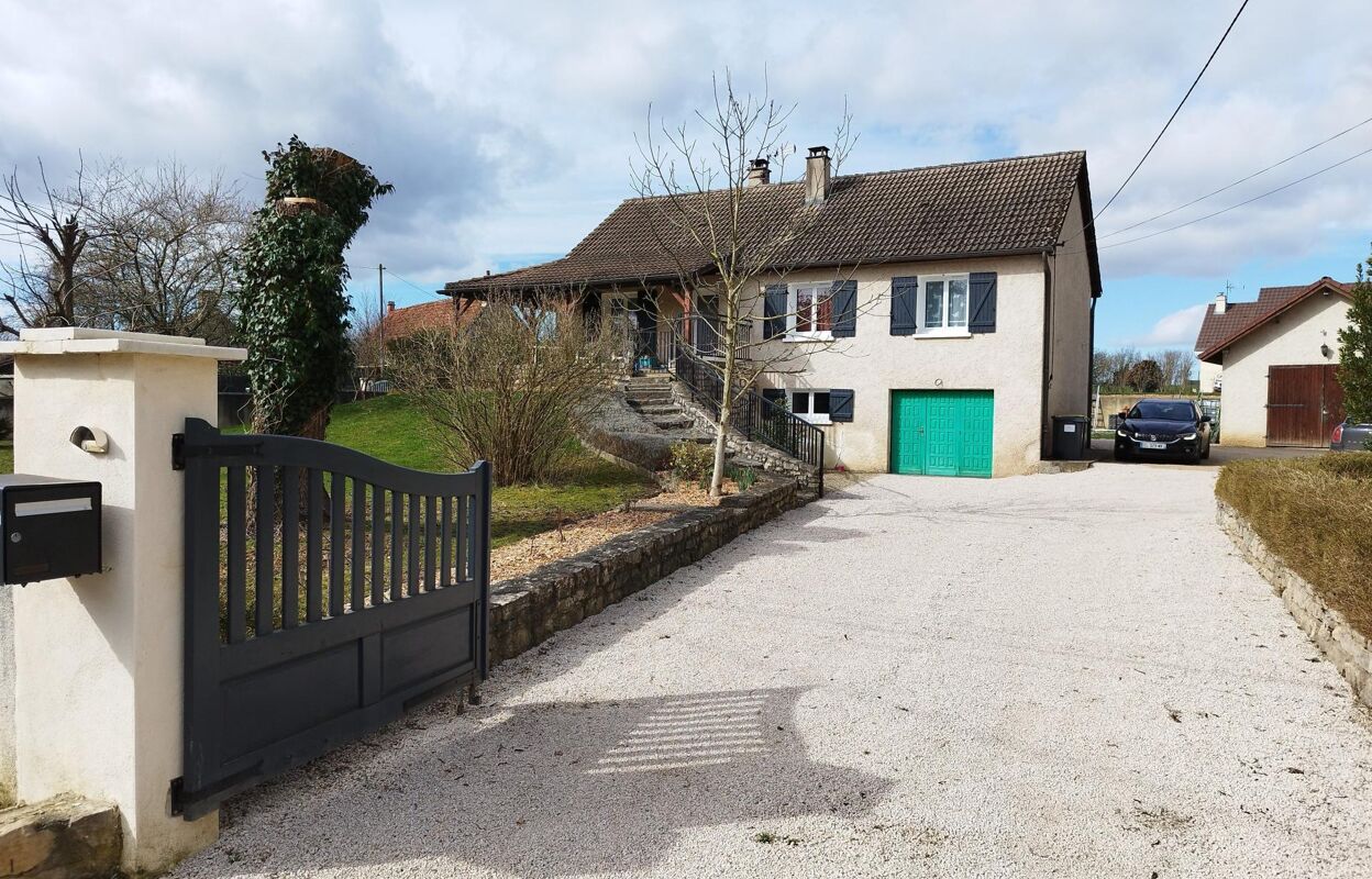 maison 7 pièces 120 m2 à vendre à Saint-Martin-en-Bresse (71620)