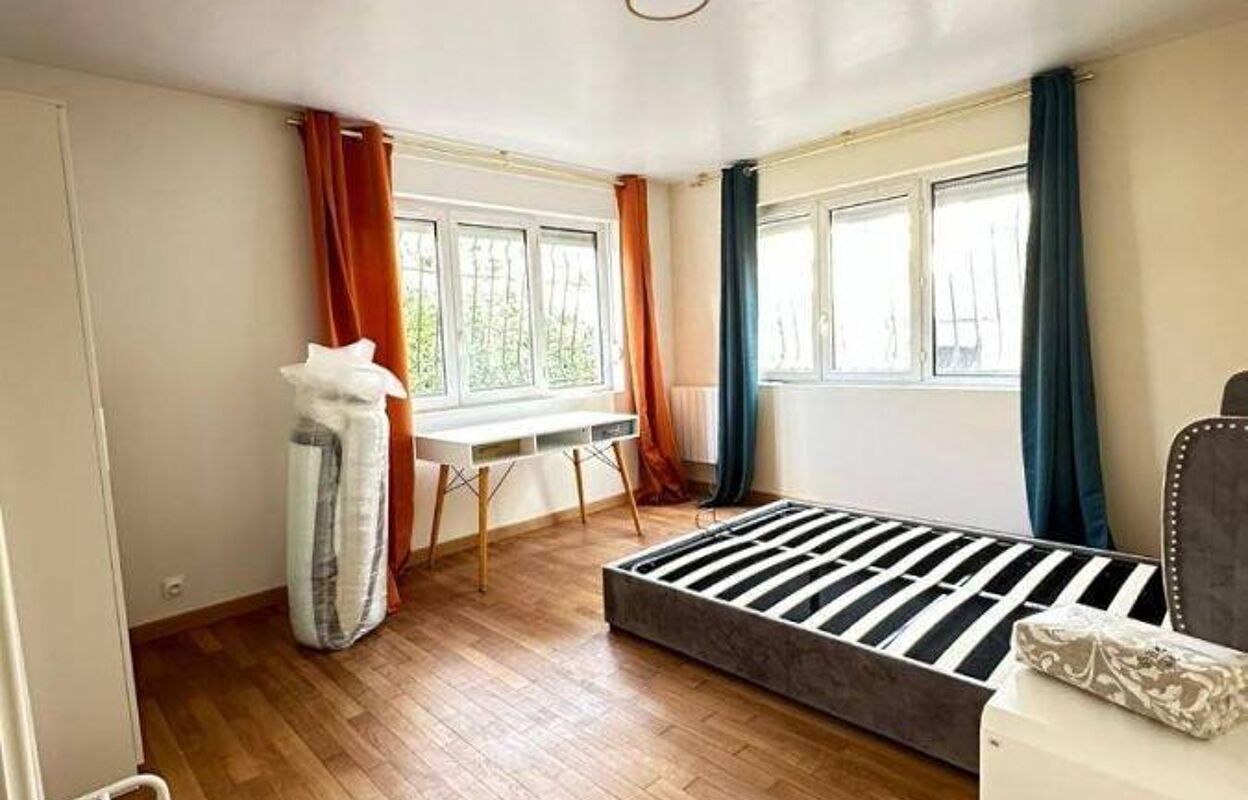 appartement 1 pièces 82 m2 à louer à Enghien-les-Bains (95880)