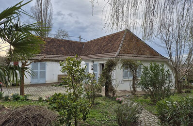 vente maison 315 000 € à proximité de Barraute-Camu (64390)