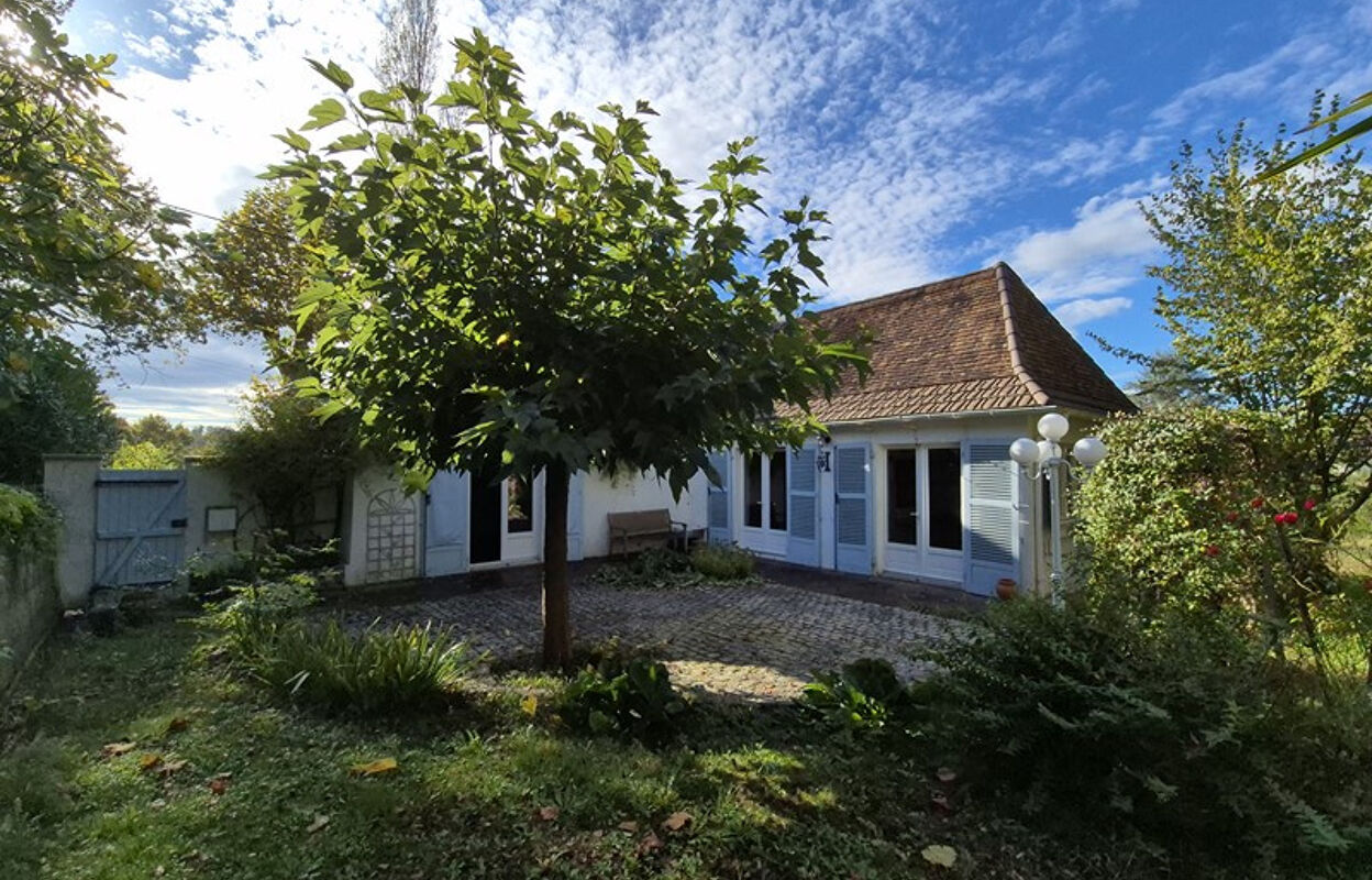 maison 4 pièces 106 m2 à vendre à Salies-de-Béarn (64270)