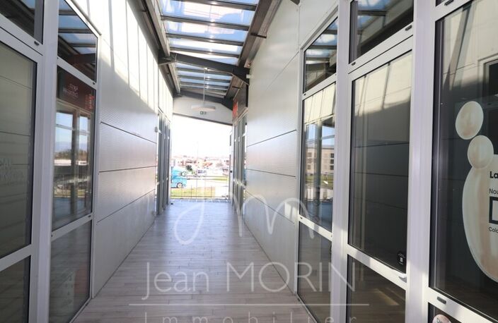 Commerce — photo 3