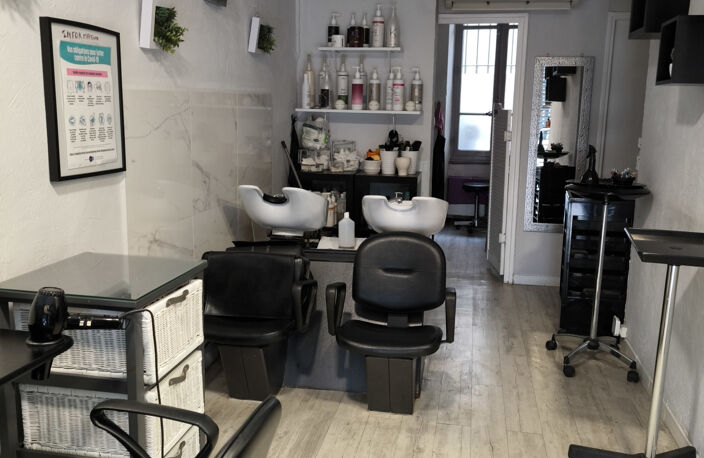 VENTE FOND DE COMMERCE SALON DE COIFFURE 13011 39000€ — photo 3