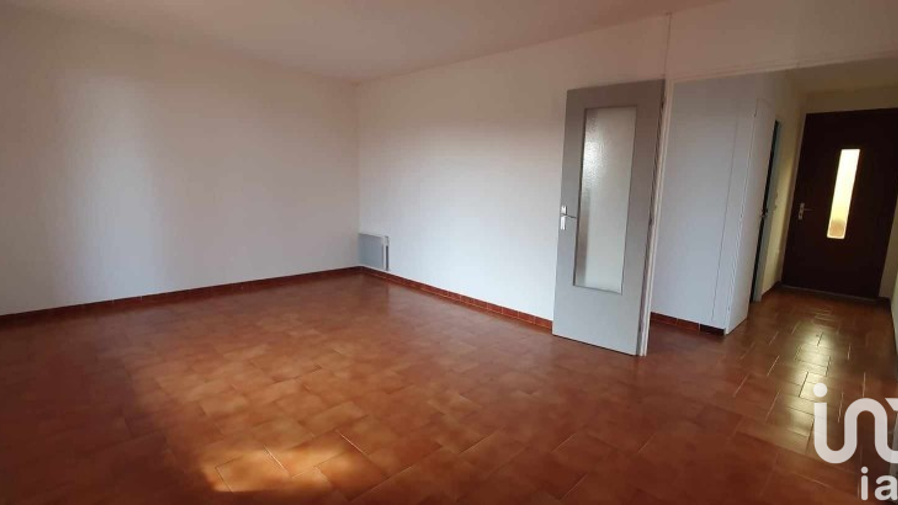 appartement 4 pièces 61 m2 à vendre à Le Luc (83340)