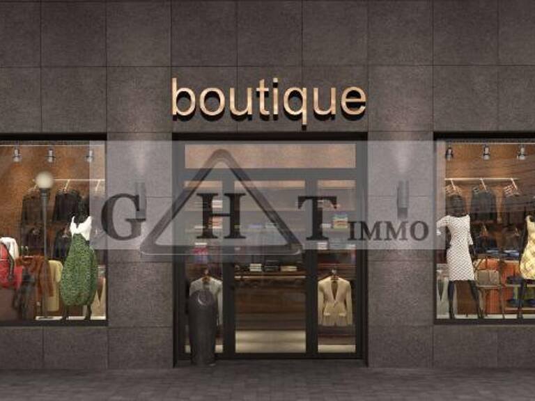 Local commercial de 600 m² à vendre à SAINT BRICE SS FORET — photo 1