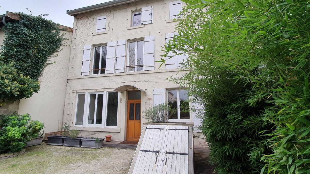 maison 7 pièces 248 m2 à vendre à Saint-Dizier (52100)