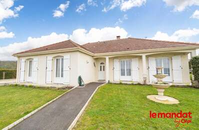 vente maison 307 900 € à proximité de Villeneuve-Renneville-Chevigny (51130)