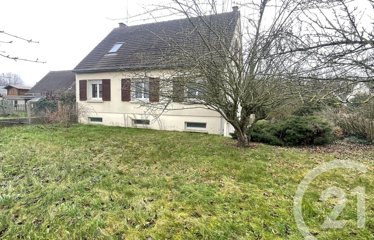 maison 6 pièces 117 m2 à vendre à Vic-sur-Aisne (02290)