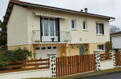 vente maison 189 900 € à proximité de Vouzan (16410)
