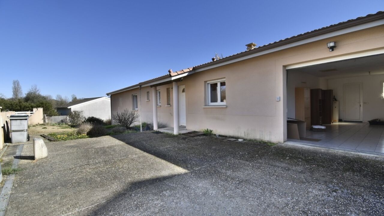 maison 5 pièces 121 m2 à vendre à Saint-Caprais-de-Bordeaux (33880)