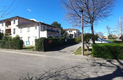 vente appartement 215 000 € à proximité de La Roque-sur-Pernes (84210)