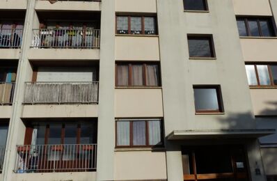 location appartement 600 € CC /mois à proximité de Sainte-Gemmes-sur-Loire (49130)