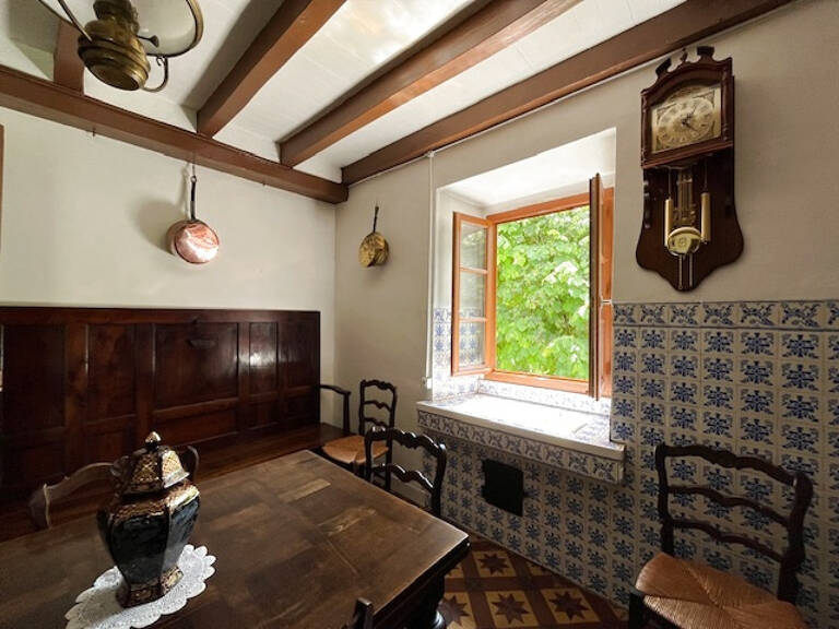 Vallée des Aldudes, belle maison basque à vendre ! — photo 1