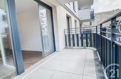 location appartement 1 300 € CC /mois à proximité de Villecresnes (94440)