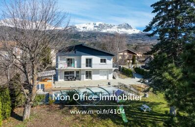 vente maison 556 000 € à proximité de Bénévent-et-Charbillac (05500)