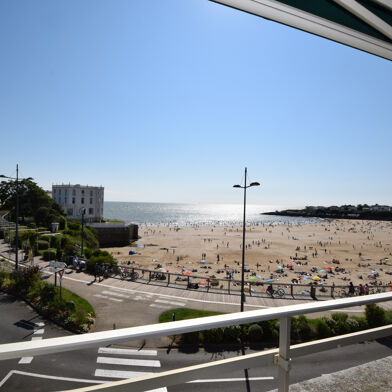 Appartement 2 pièces 339200 €