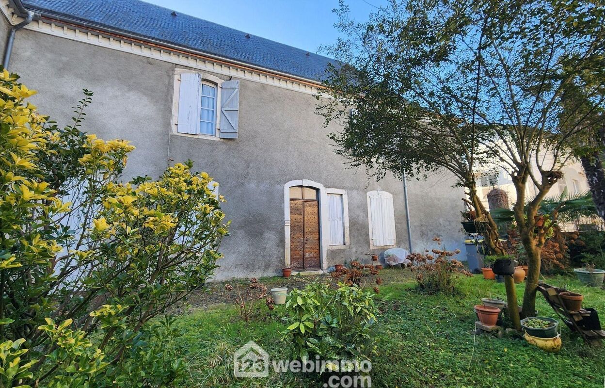 immeuble  pièces 191 m2 à vendre à Nay (64800)