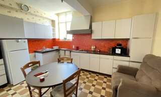 Maison 7 Pièces 180 m² à vendre à Poule-les-Écharmeaux (69870)