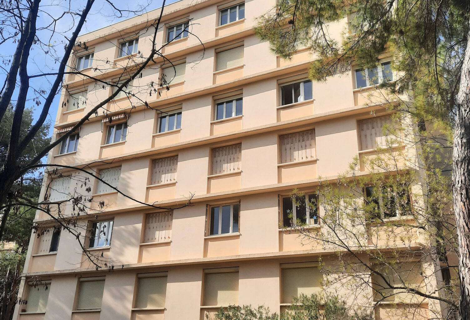 À VENDRE - TRÈS GRAND APPARTEMENT F5 - MONTPELLIER OUEST — photo 1