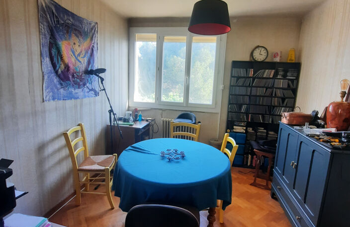 À VENDRE - TRÈS GRAND APPARTEMENT F5 - MONTPELLIER OUEST — photo 4