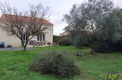 vente maison 299 982 € à proximité de La Romagne (49740)