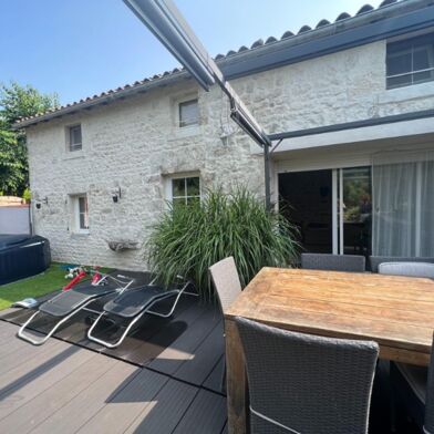 Maison 6 pièces 185 m²