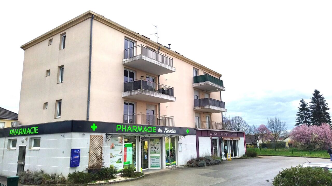 appartement 2 pièces 42 m2 à vendre à Chevigny-Saint-Sauveur (21800)