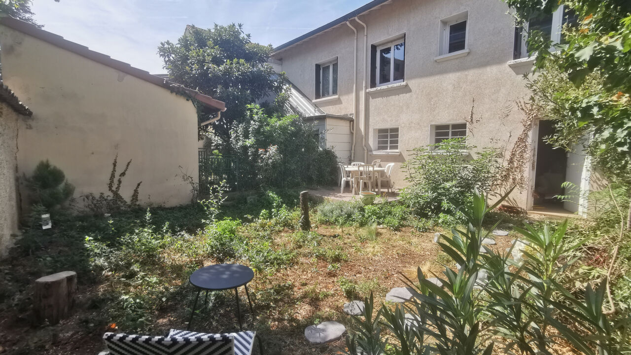 maison 8 pièces 192 m2 à vendre à Lyon 8 (69008)