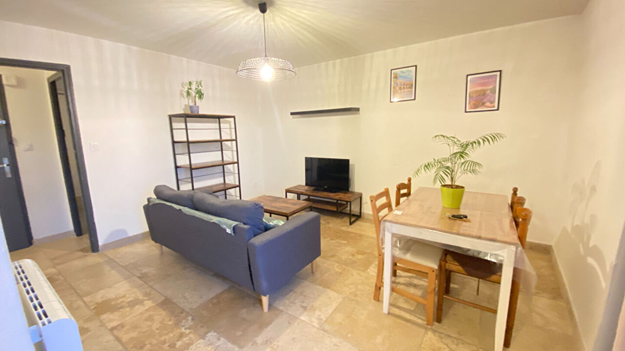 appartement 2 pièces 38 m2 à vendre à Vaison-la-Romaine (84110)