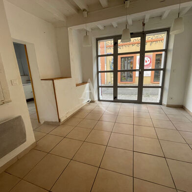 Commerce 3 pièces 69500 €