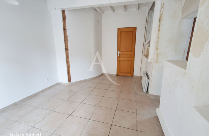 LOMBEZ- local commercial — photo 2