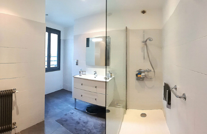 À Perpignan, Sublime appartement F5, avec cave, et grenier de 20 m2. — photo 5