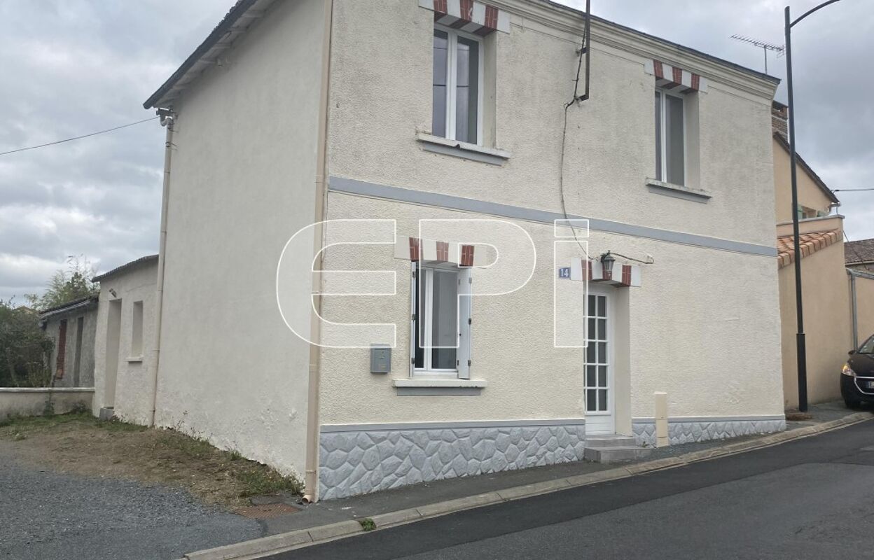 maison 4 pièces 80 m2 à vendre à Cléré-sur-Layon (49560)