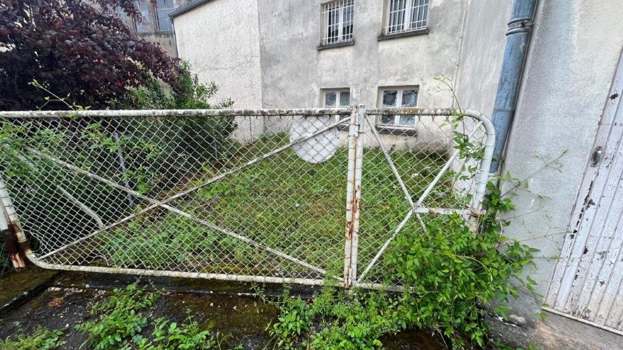 garage  pièces 27 m2 à louer à Rodez (12000)