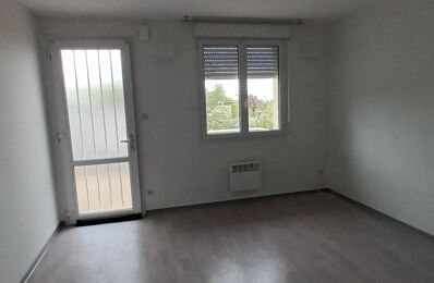 location appartement 315 € CC /mois à proximité de Luc-la-Primaube (12450)