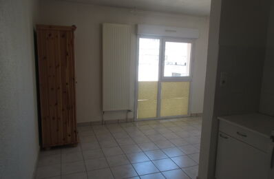 location appartement 347 € CC /mois à proximité de Sébazac-Concourès (12740)