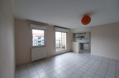location appartement 640 € CC /mois à proximité de Sainte-Juliette-sur-Viaur (12120)