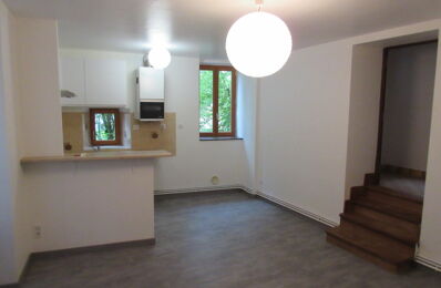 location appartement 472 € CC /mois à proximité de Luc-la-Primaube (12450)