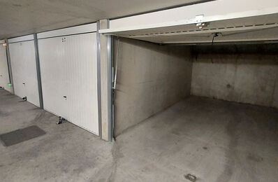 garage  pièces 15 m2 à louer à Marseille 11 (13011)