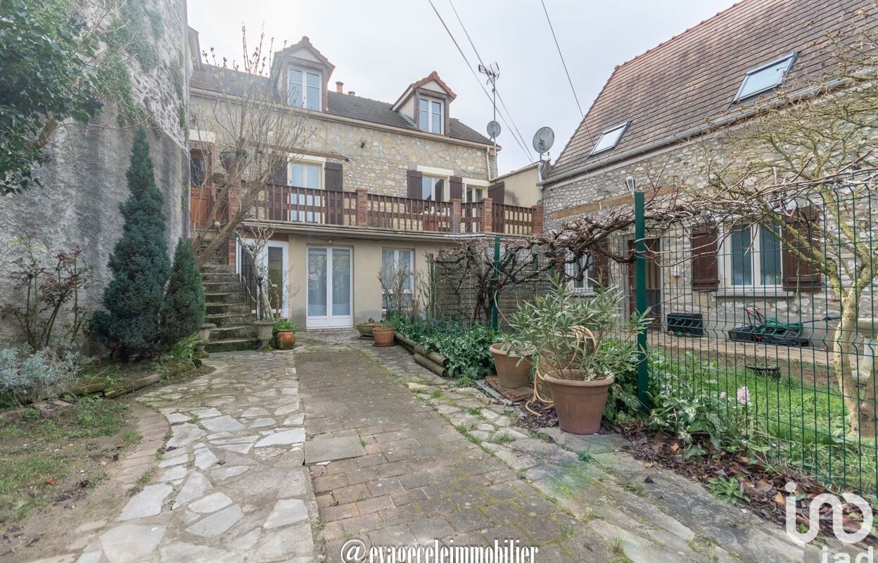 maison 7 pièces 202 m2 à vendre à Saint-Martin-la-Garenne (78520)