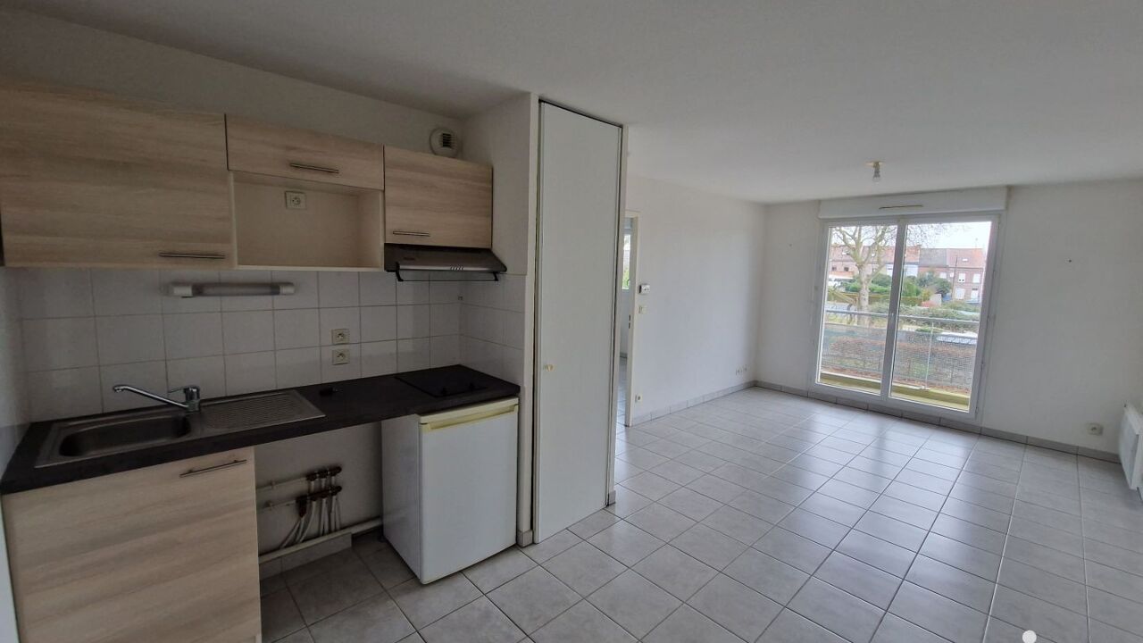 appartement 2 pièces 38 m2 à vendre à Petite-Forêt (59494)