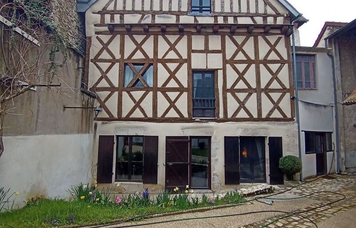 maison 12 pièces 245 m2 à vendre à Châtillon-sur-Loire (45360)