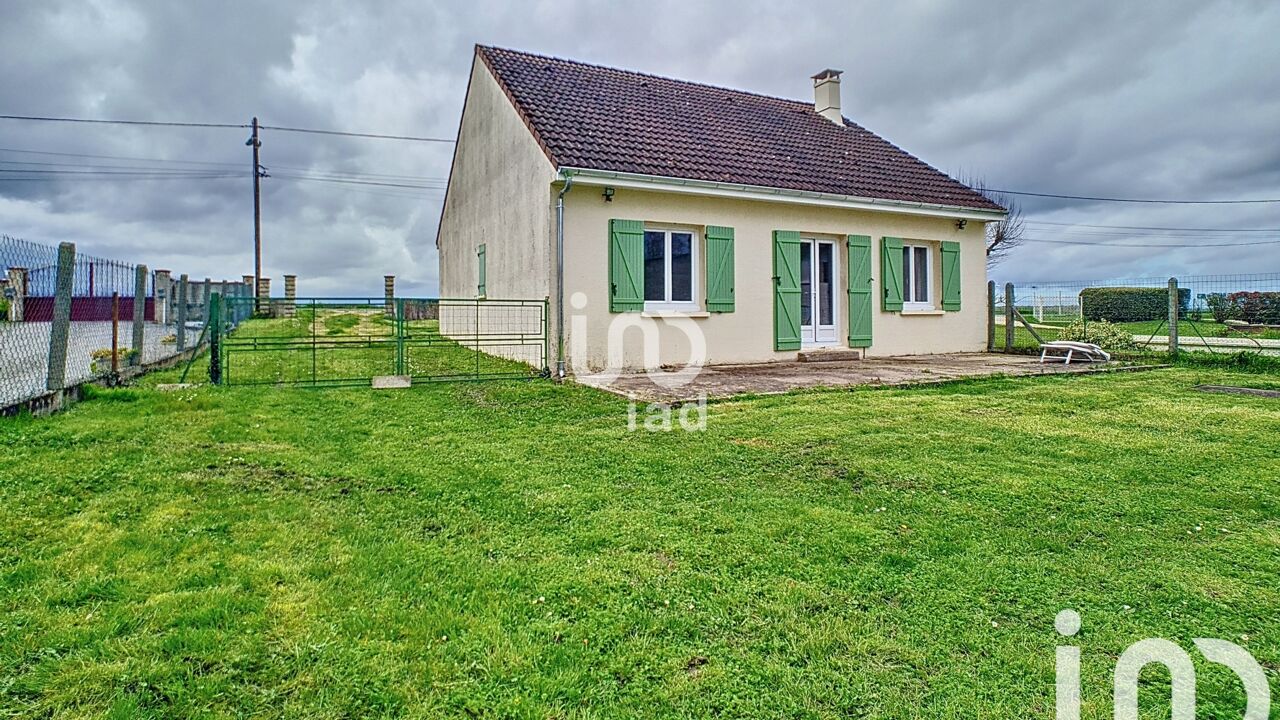 maison 4 pièces 90 m2 à vendre à Mehun-sur-Yèvre (18500)