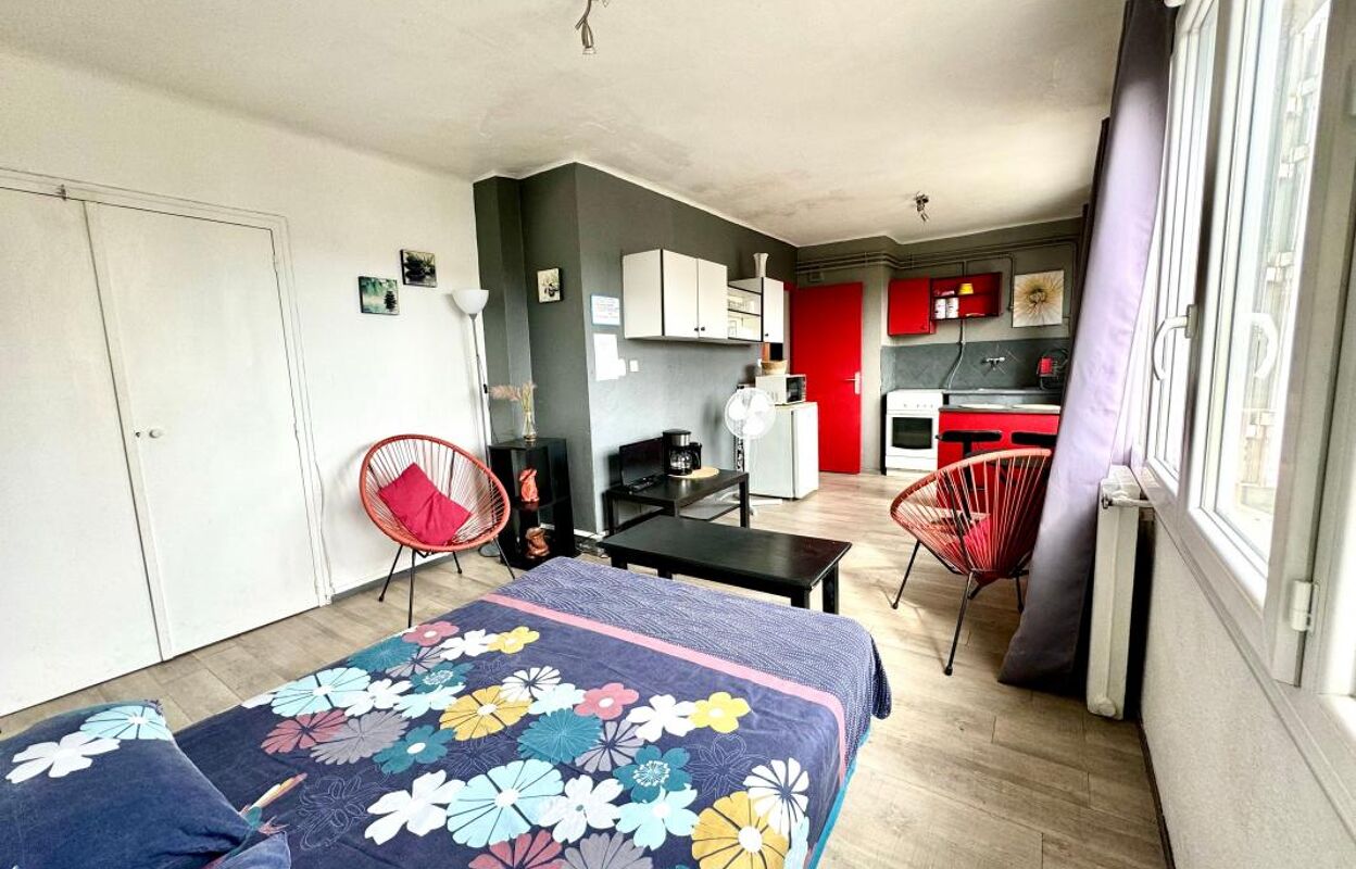 appartement 1 pièces 25 m2 à vendre à Toulon (83100)