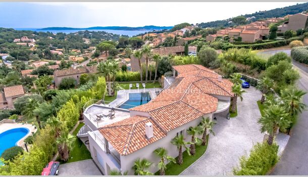 Villa / Maison 6 pièces  à louer Sainte-Maxime 83120