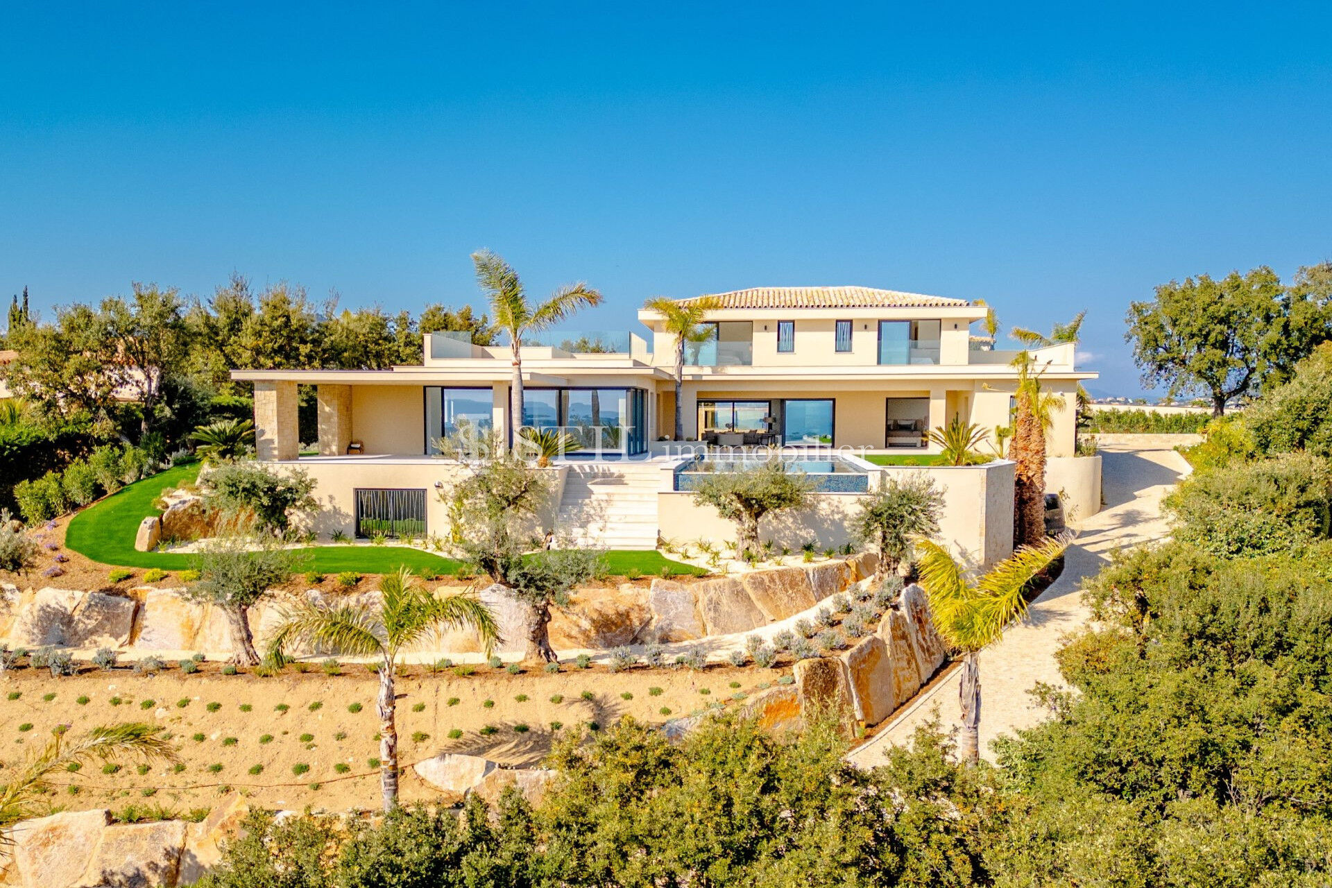 Villa / Maison  T6 à vendre Sainte-Maxime 83120