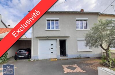vente maison 246 000 € à proximité de Chanverrie (85130)